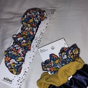 Scünci brand head wrap and scrunchies